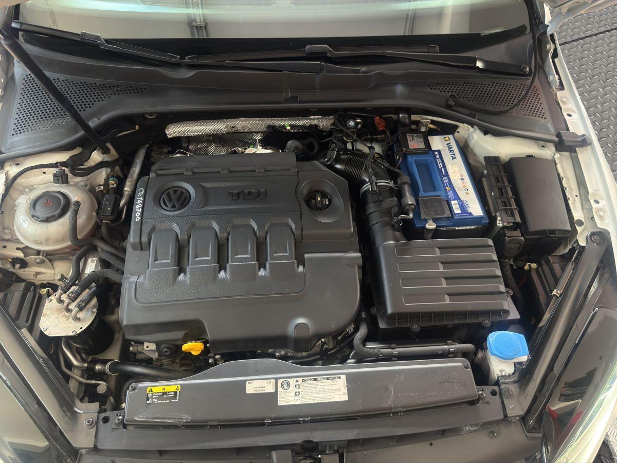 VOLKSWAGEN - Golf - 2.0 TDI 150CV DSG 5p. 4MOT. Highline BMT