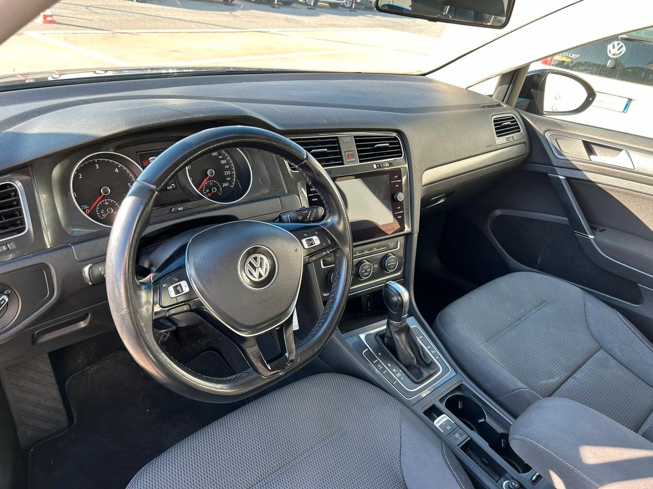 Volkswagen Golf 1.6 TDI 115CV DSG 5p. Business BlueMotion Technology