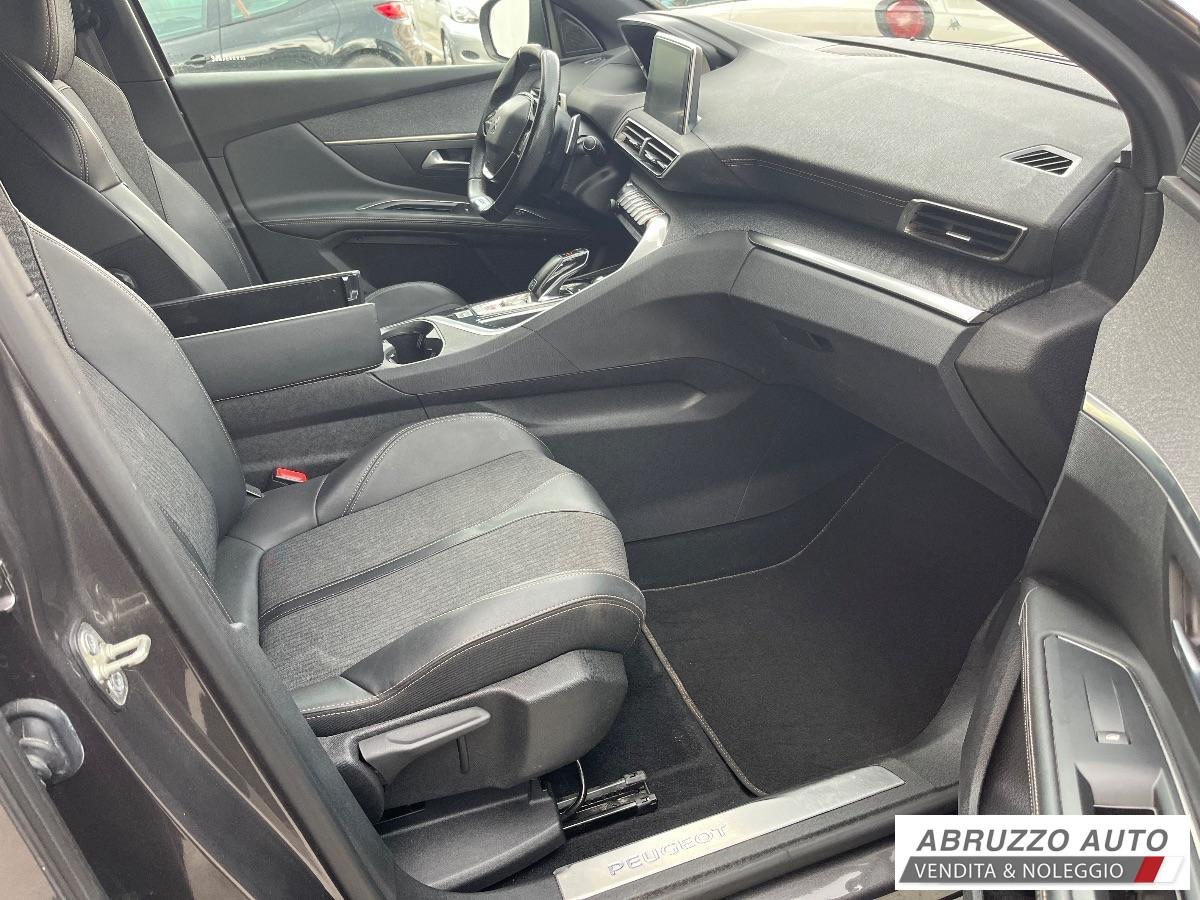 PEUGEOT 5008 HDi 130 EAT8 GT Pack PROMO