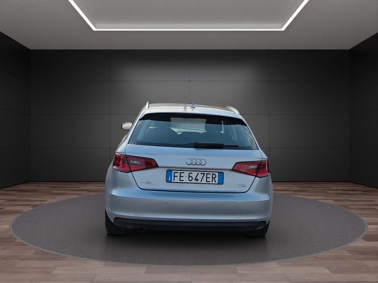 Audi A3 1.6 TDI diesel Attraction NEOPATENTATI OK