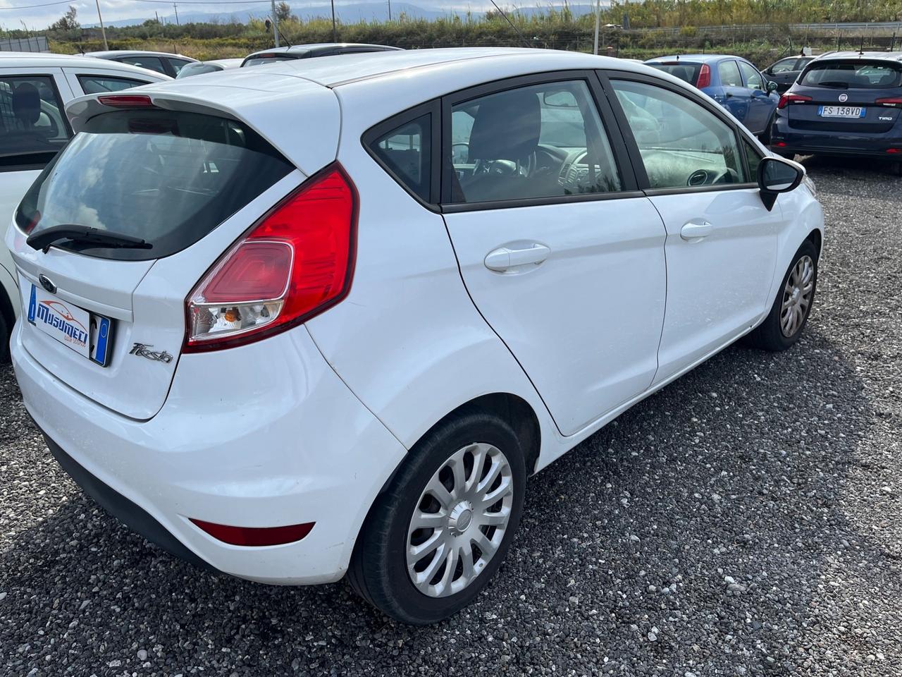 Ford Fiesta 1.5 TDCi 75CV 5 porte Titanium N1
