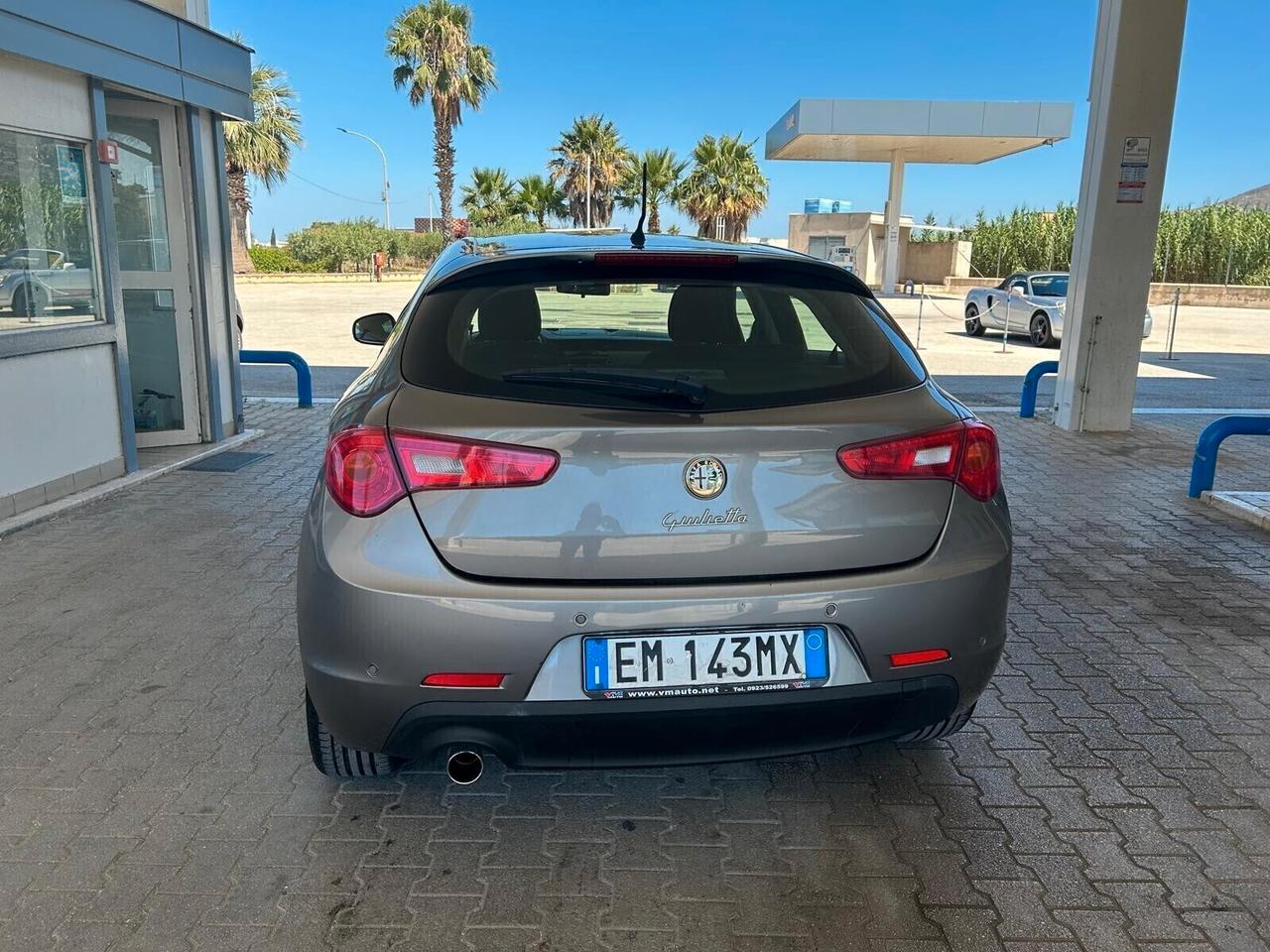 Alfa Romeo Giulietta 1.6 JTDm-2 105 CV Distinctive