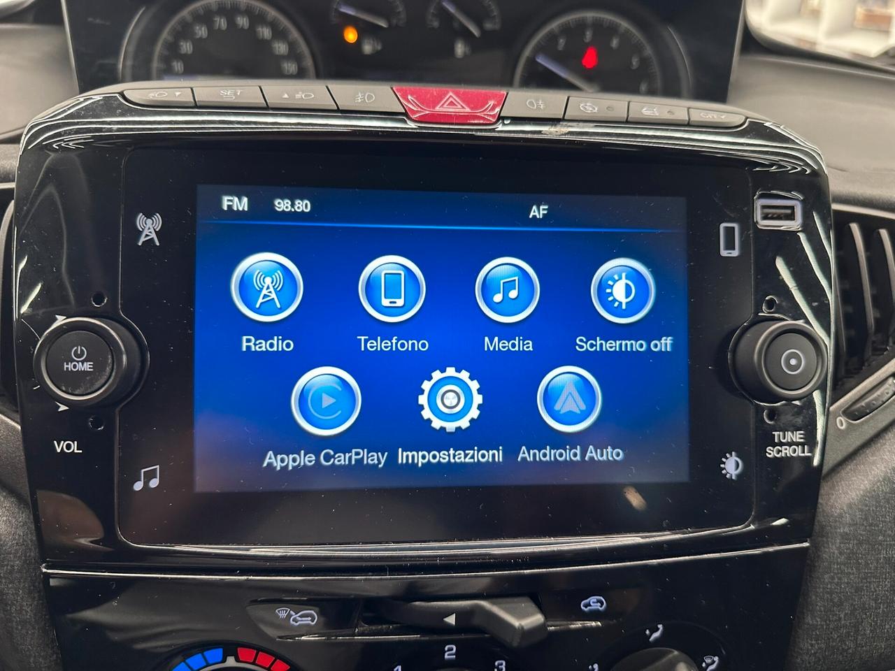 Lancia Ypsilon1.0 69cv hybrid-NEOPATENTATI-KM CERTIFICATI-PERMUT
