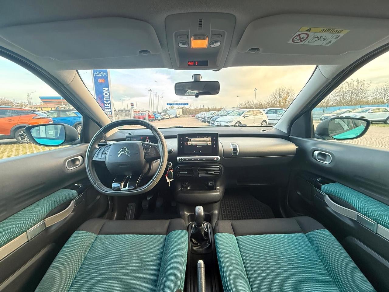 Citroen C4 Cactus PureTech 82 Shine OK NEOPATENTATI