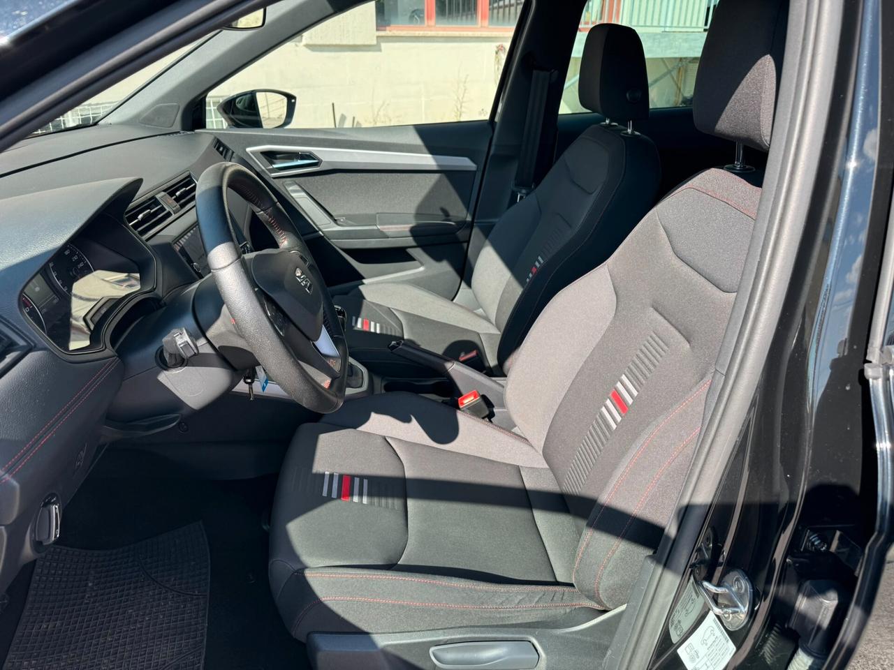 Seat Arona 1.0 TGI FR Cerchi 17"