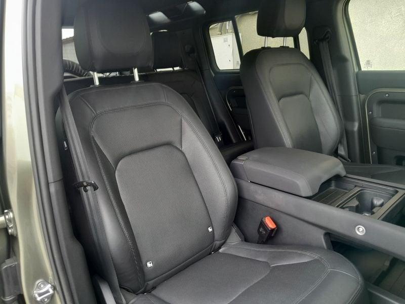 Land Rover Defender 3.0D I6 200 110 SE AWD N1 AUTOCARRO NETTO EXPORT