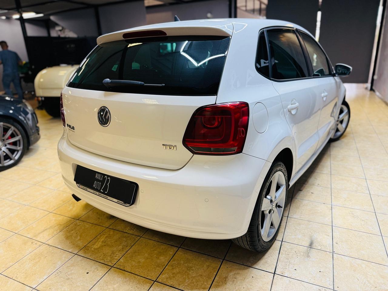 Volkswagen Polo 1.6 TDI 90CV DPF DSG 5 porte Highline