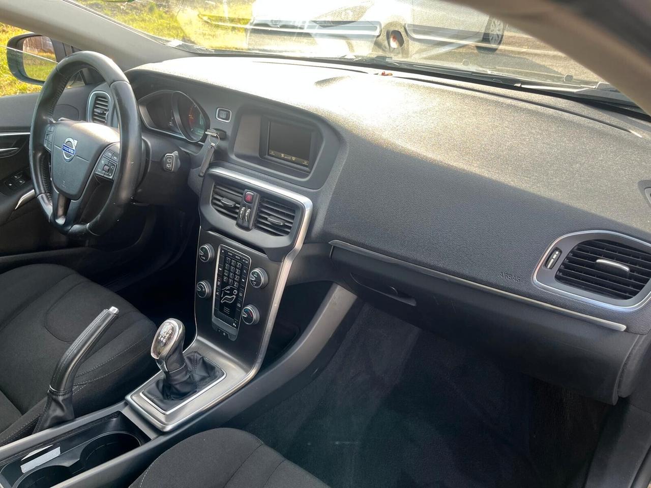 Volvo V40 D2 1.6
