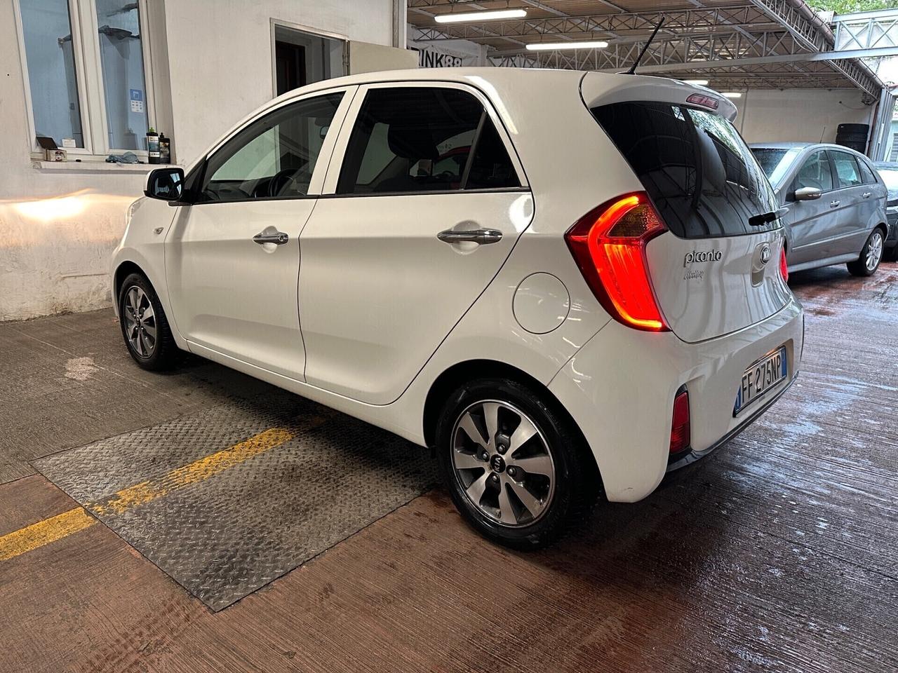 Kia Picanto 1.0 12V EcoGPL 5 porte Glam