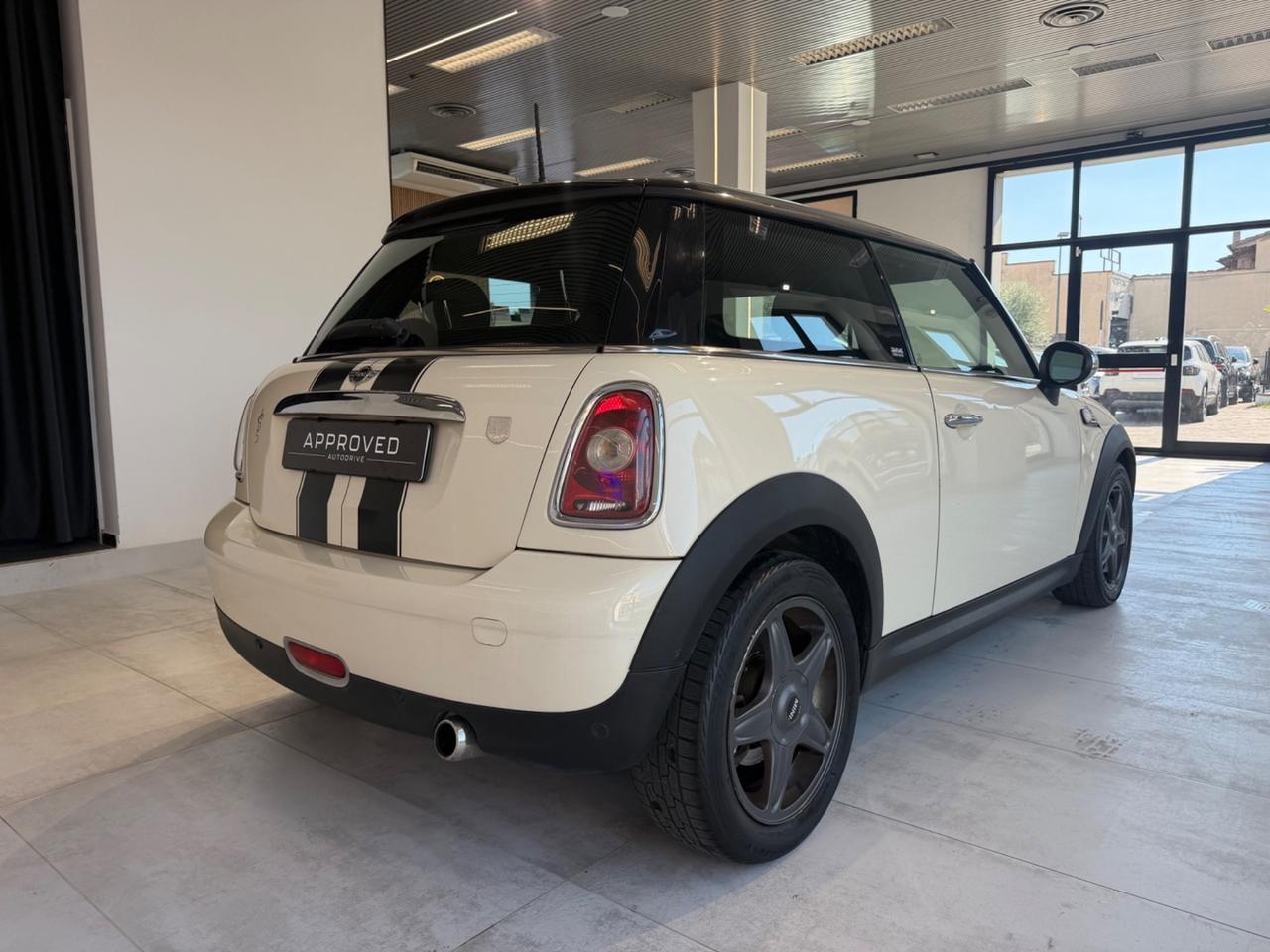 Mini 1.6 16V Abbey Road D