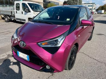 Toyota Aygo 1.0 VVT-i 72 CV 5 porte x-cool MMT