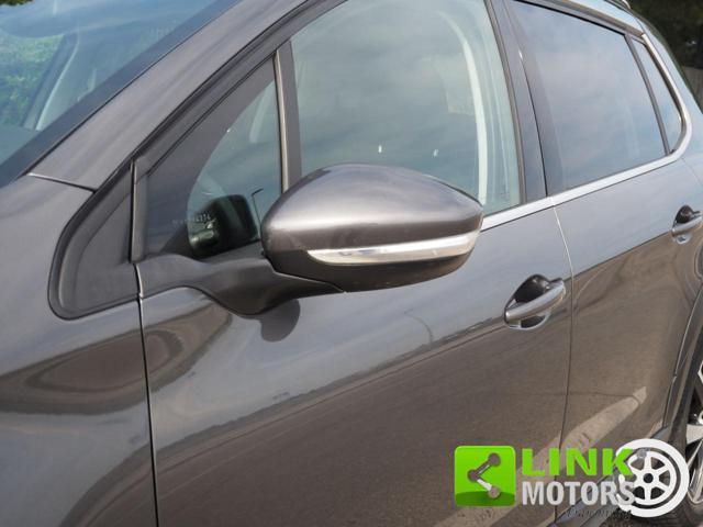 PEUGEOT 2008 BlueHDi 100 S&S Allure
