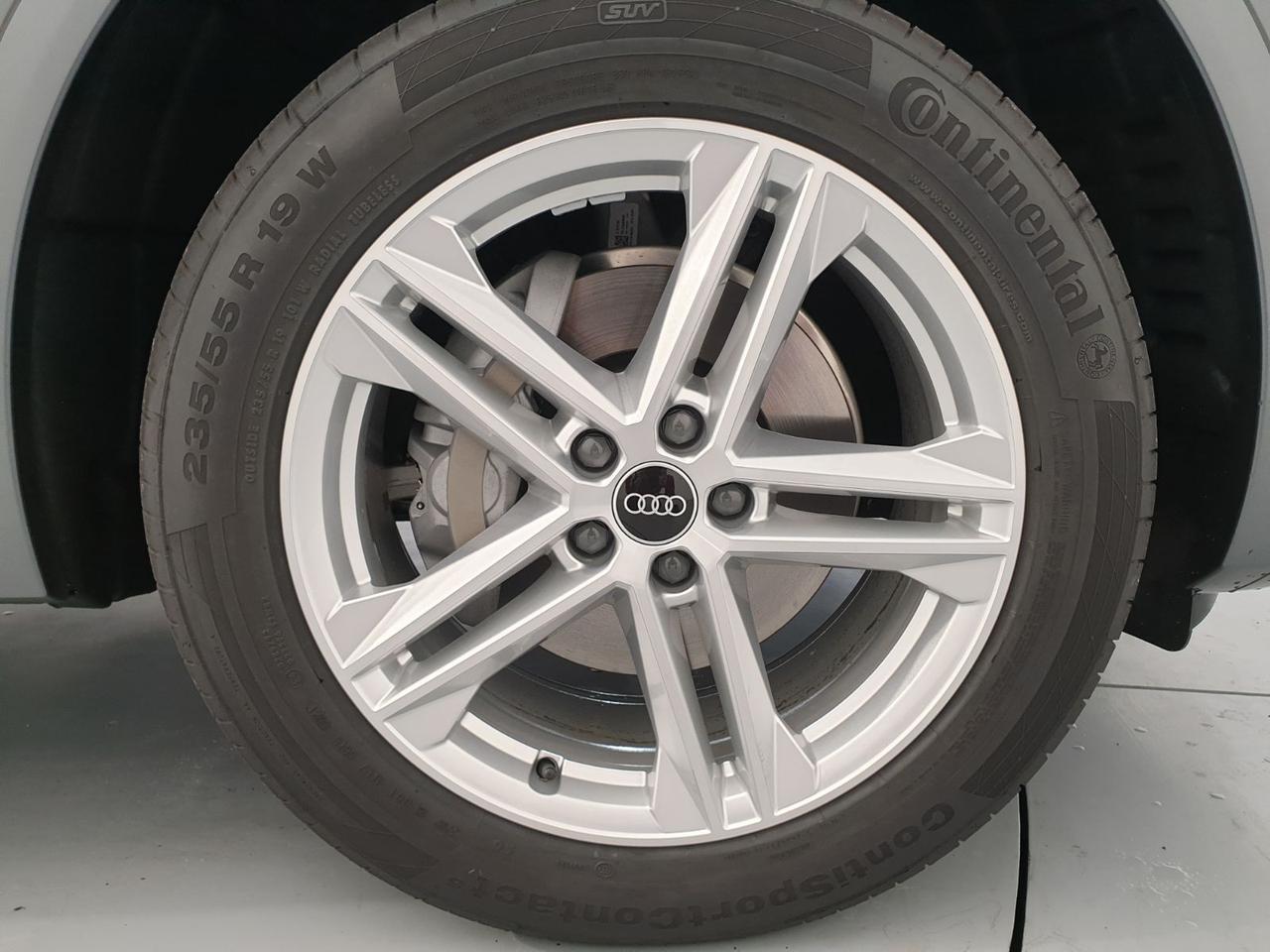Audi Q5 sportback 40 2.0 tdi mhev 12v s line quattro s tronic