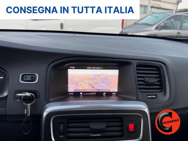 VOLVO V60 D2 GEATRONIC EDITION-NAVI-PELLE-CERCHI 17-SENSORI-