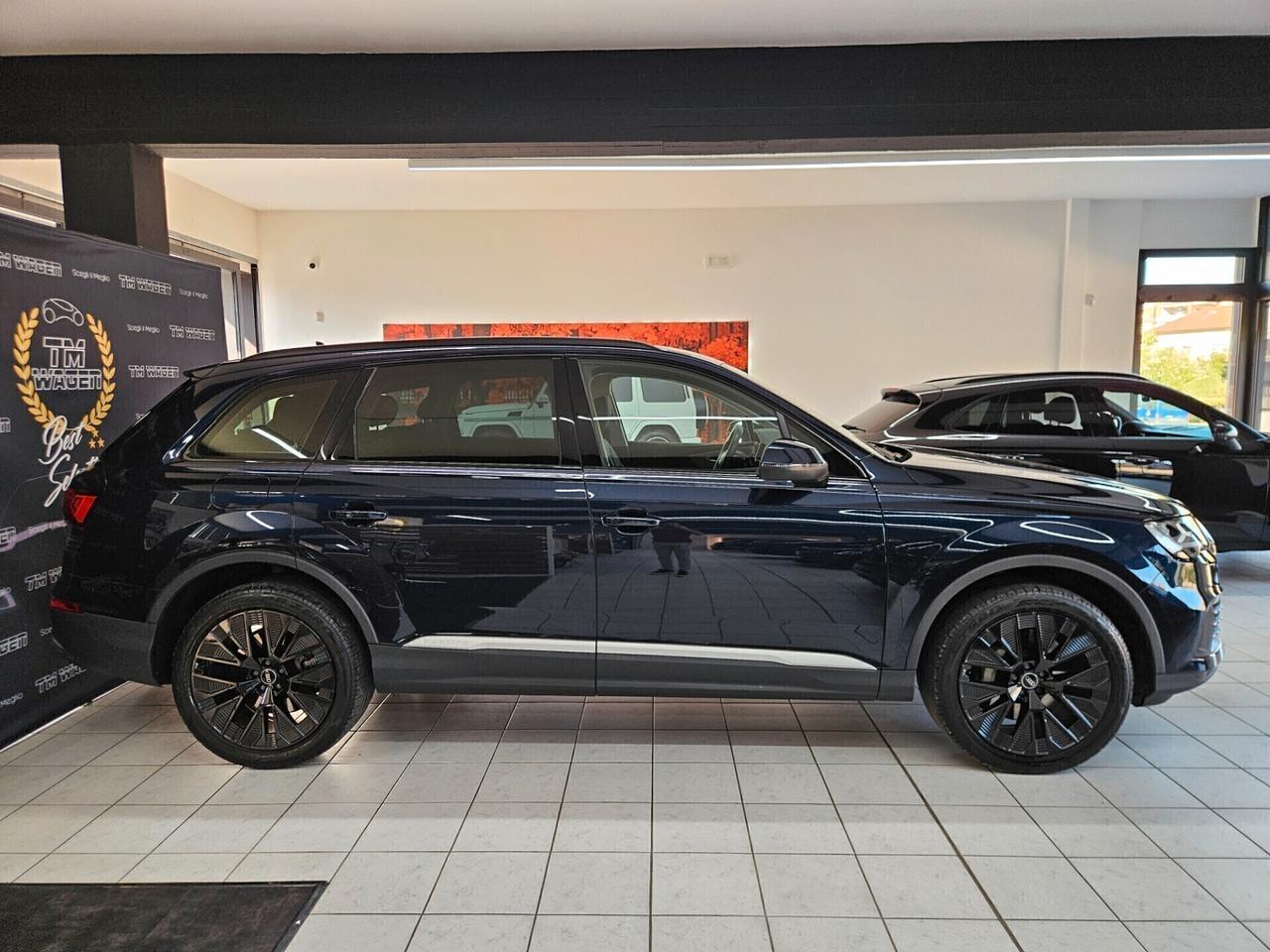 Audi Q7 45 3.0 TDI MHEV quattro tiptronic 7 POSTI
