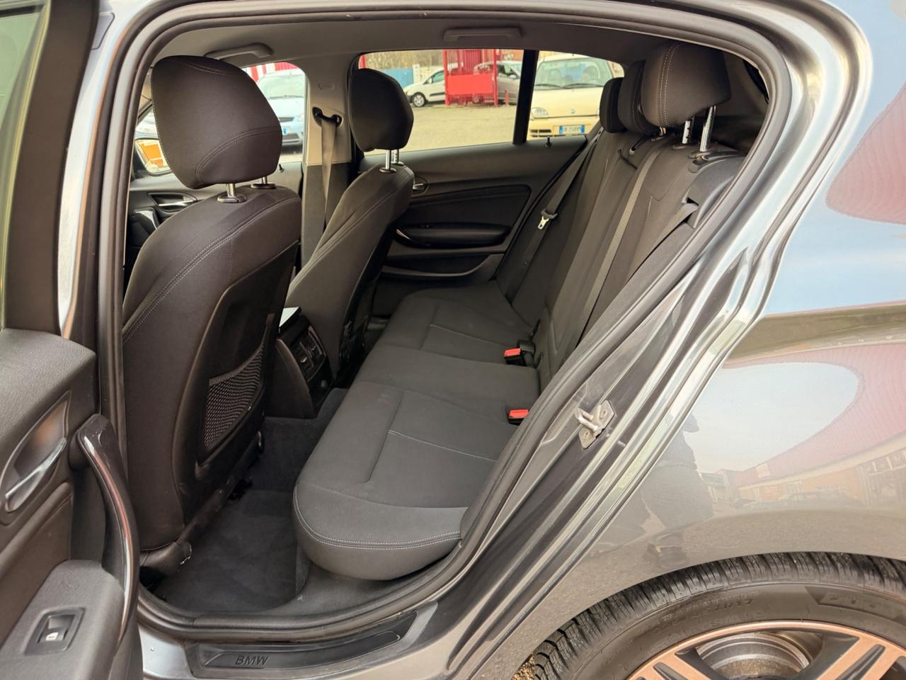 Bmw 118 118d 5p. Msport