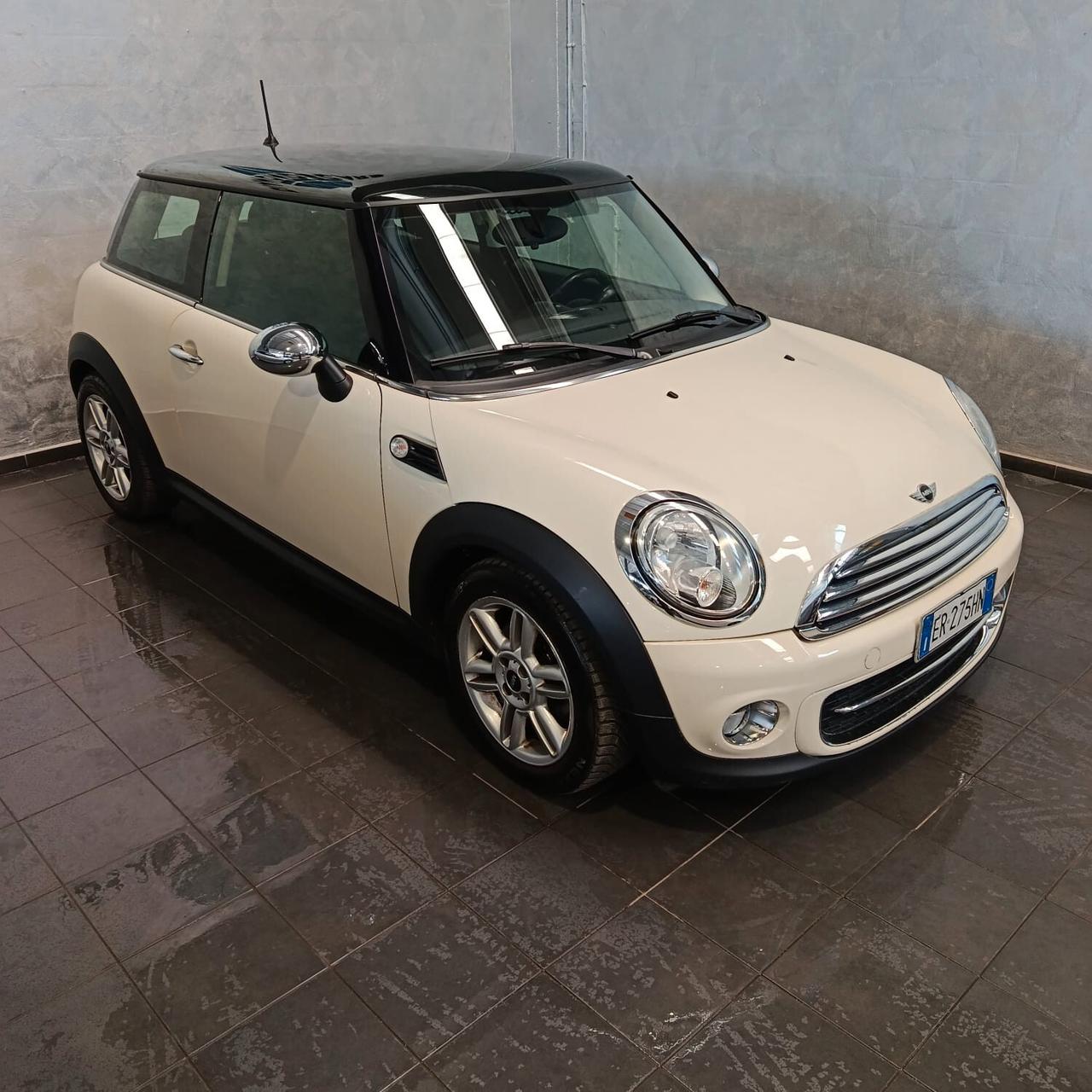 Mini Cooper D NEOPATENTATI