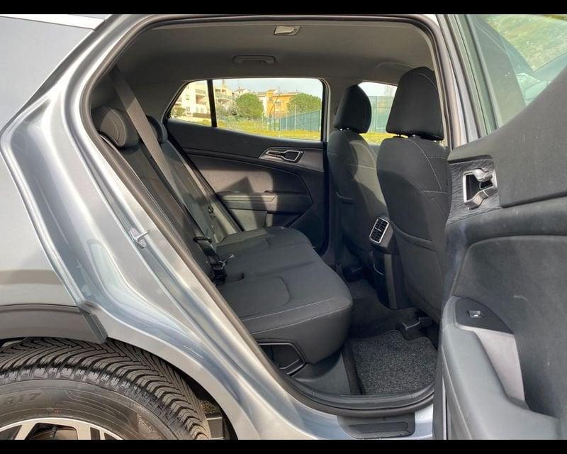 KIA Sportage V 2022 1.6 crdi mhev Business dct