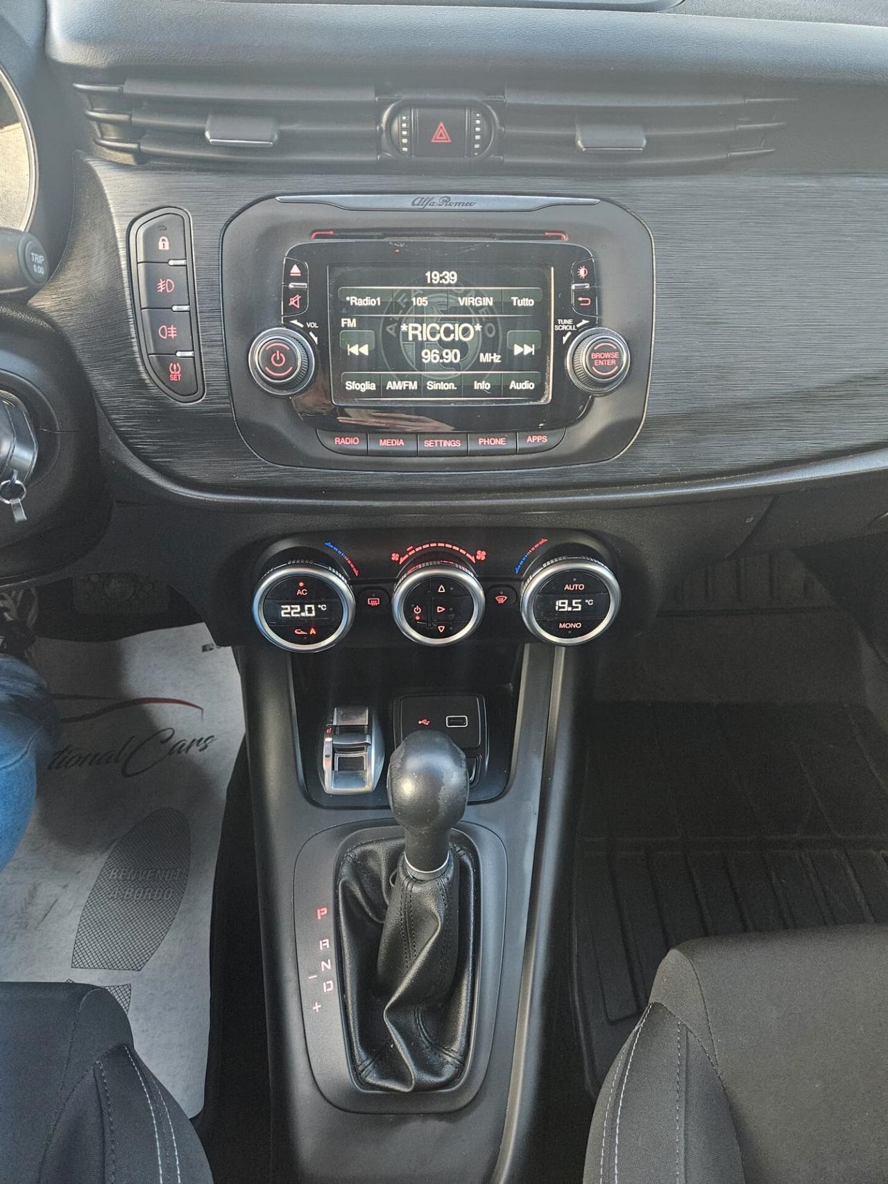 ALFAROMEO Giulietta 1.6 jtdm 120cv automatica full