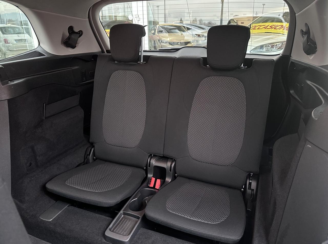 BMW 216d GranTourer AUTOMATICA 7POSTI! EURO6D! LED