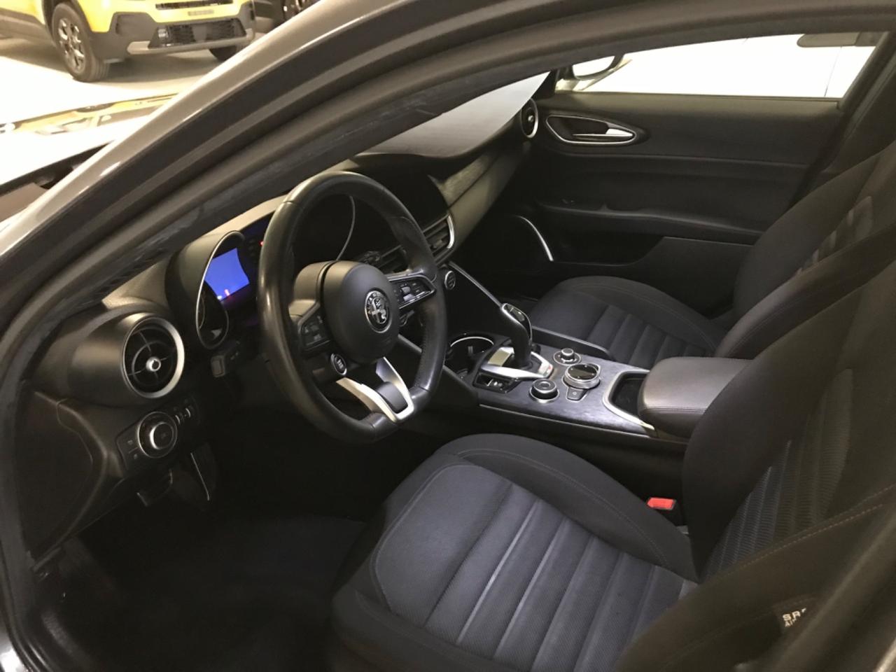 Alfa Romeo Giulia 2.2 Turbodiesel 160 CV AT8 Business