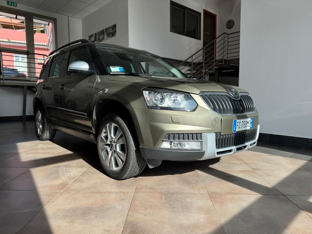 Skoda Yeti Outdoor 2.0 TDI SCR 150 CV DSG 4x4 Ambition