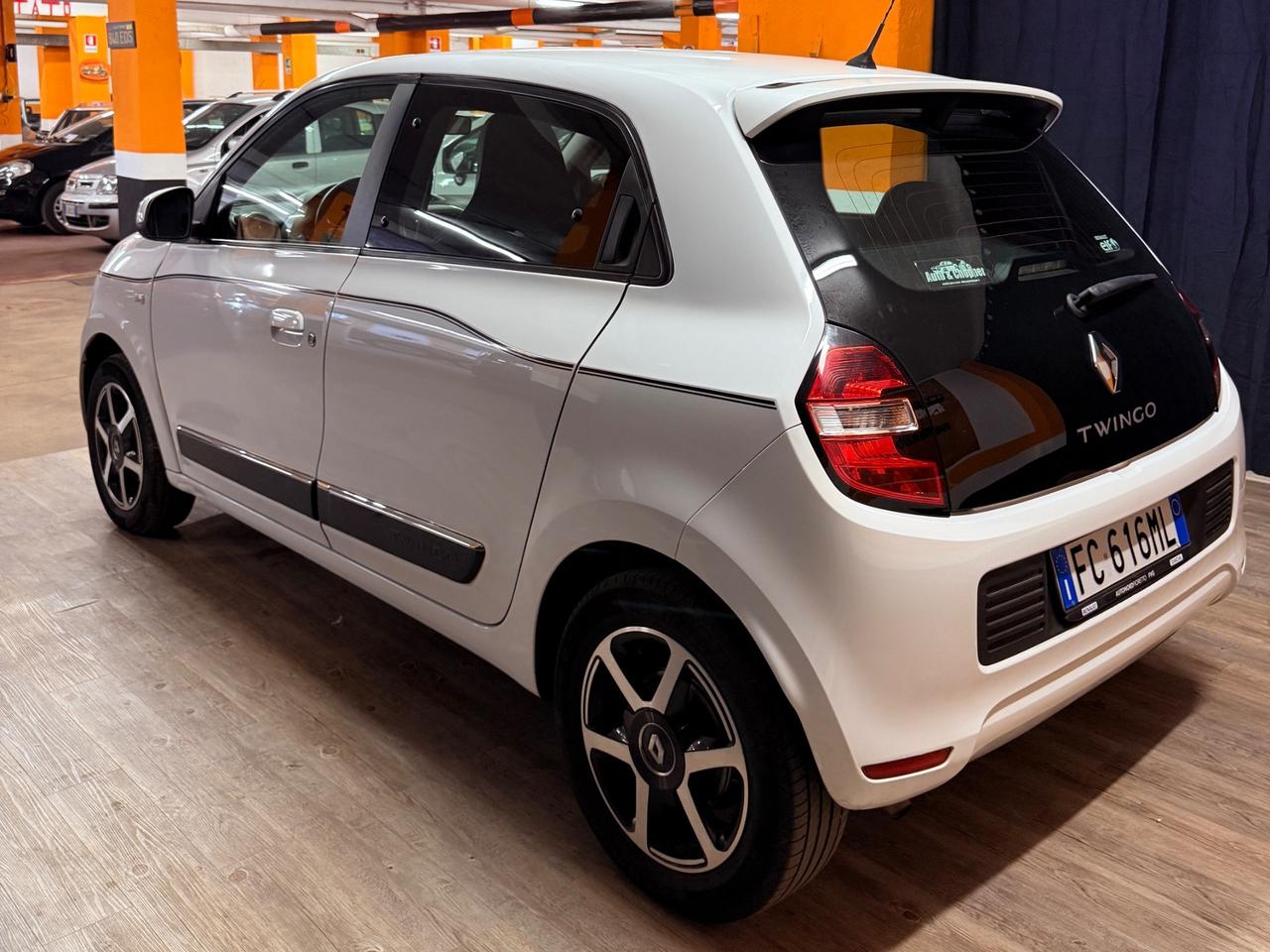 MERAVIGLIOSA RENAULT TWINGO CON SOLI 80.769 KM ADATTA A NEOPATENTATI