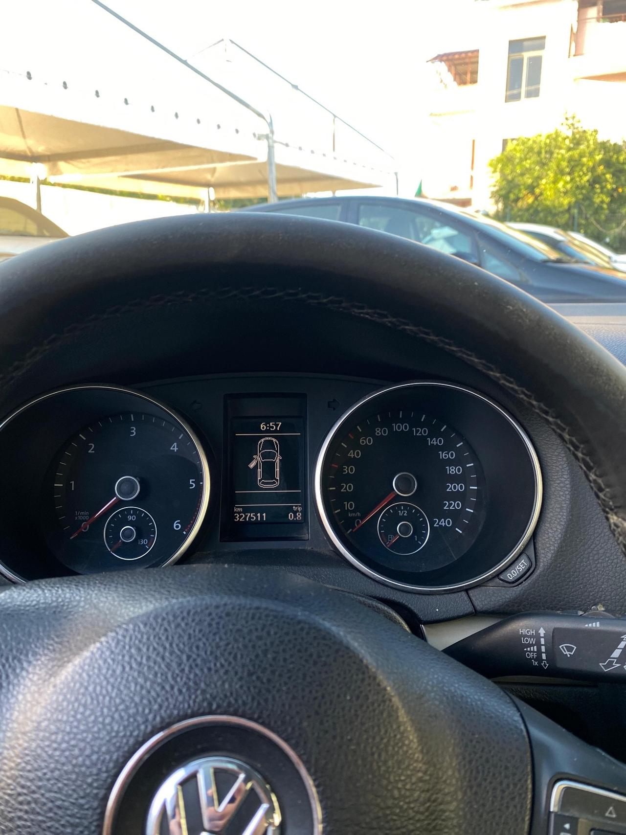 Volkswagen Golf 1.6 TDI Highline