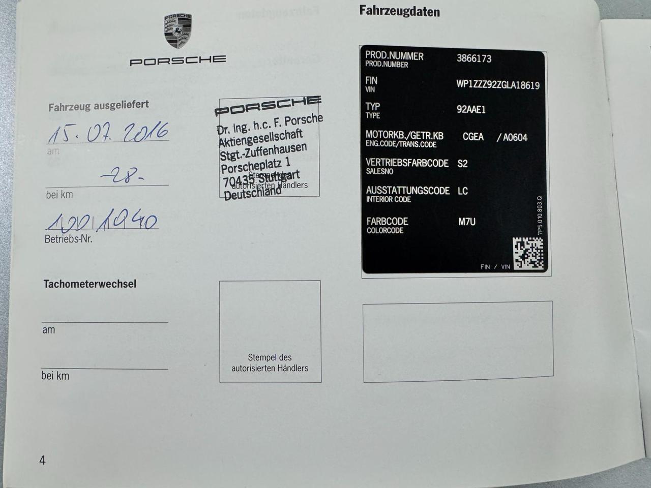 Porsche Cayenne 3.0 e-hybrid S tiptronic