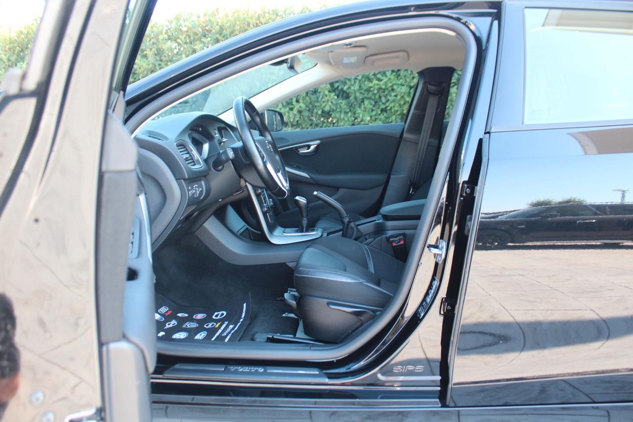 Volvo V40 D2 Business