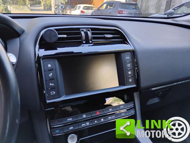 JAGUAR F-Pace 2.0 D 180 CV AWD aut. Portfolio