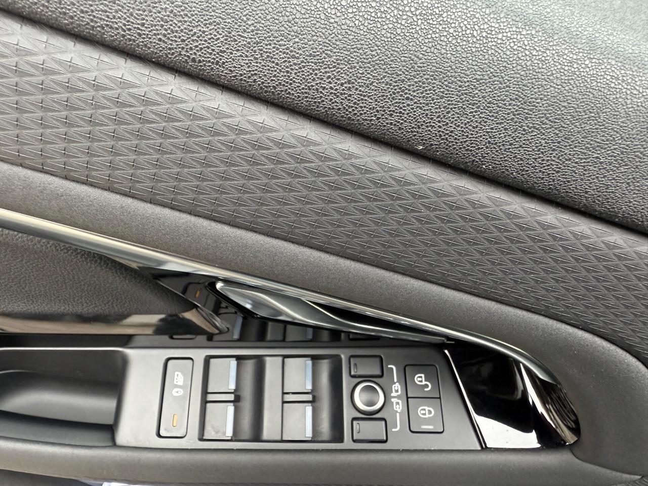 Land Rover Range Evoque 2.0D I4 180 CV AWD Auto First Edition