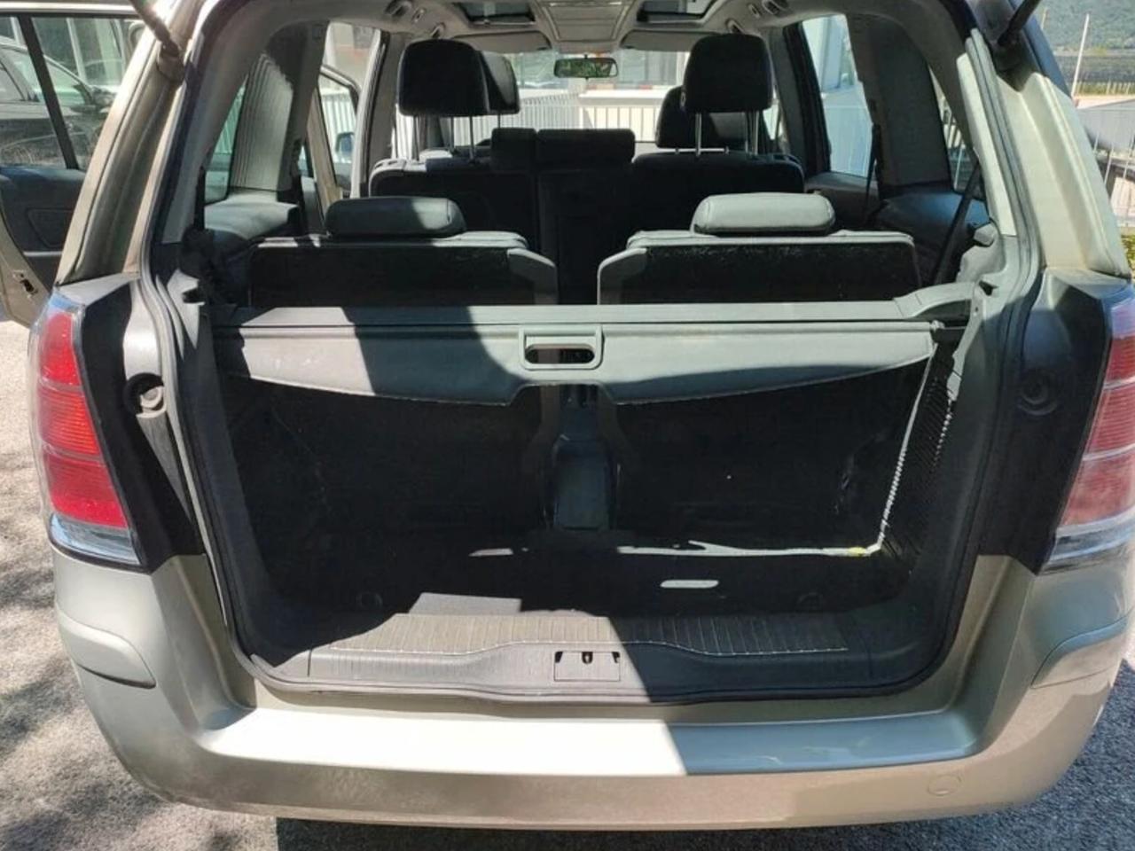 Opel Zafira 1.9 16V CDTI 150CV Cosmo