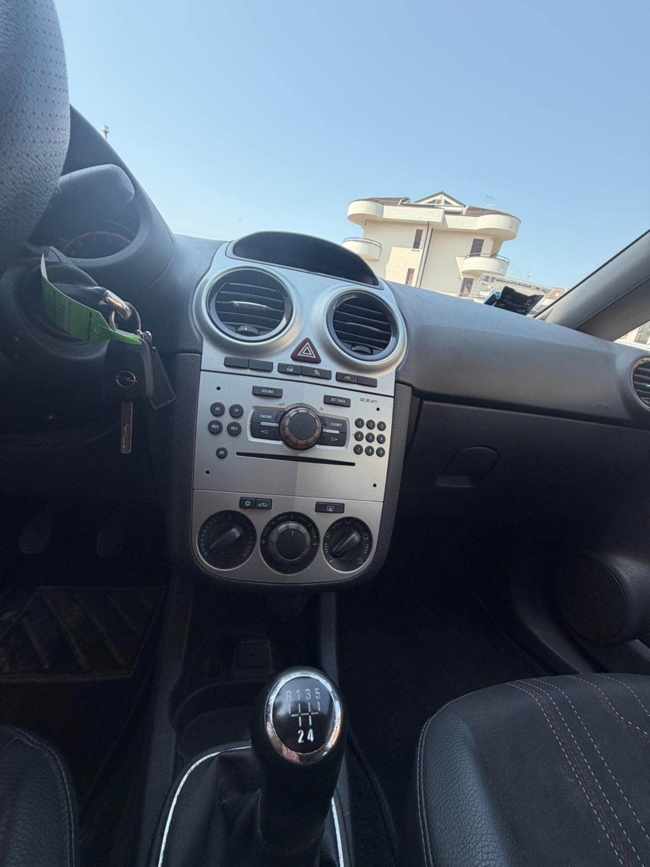 Opel Corsa 1.2 85CV 5 porte GPL-TECH Club