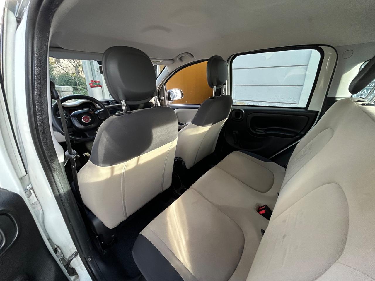 Fiat Panda 1.2 Lounge 69cv E6 70.000KM | NEOPATENTATI!!!