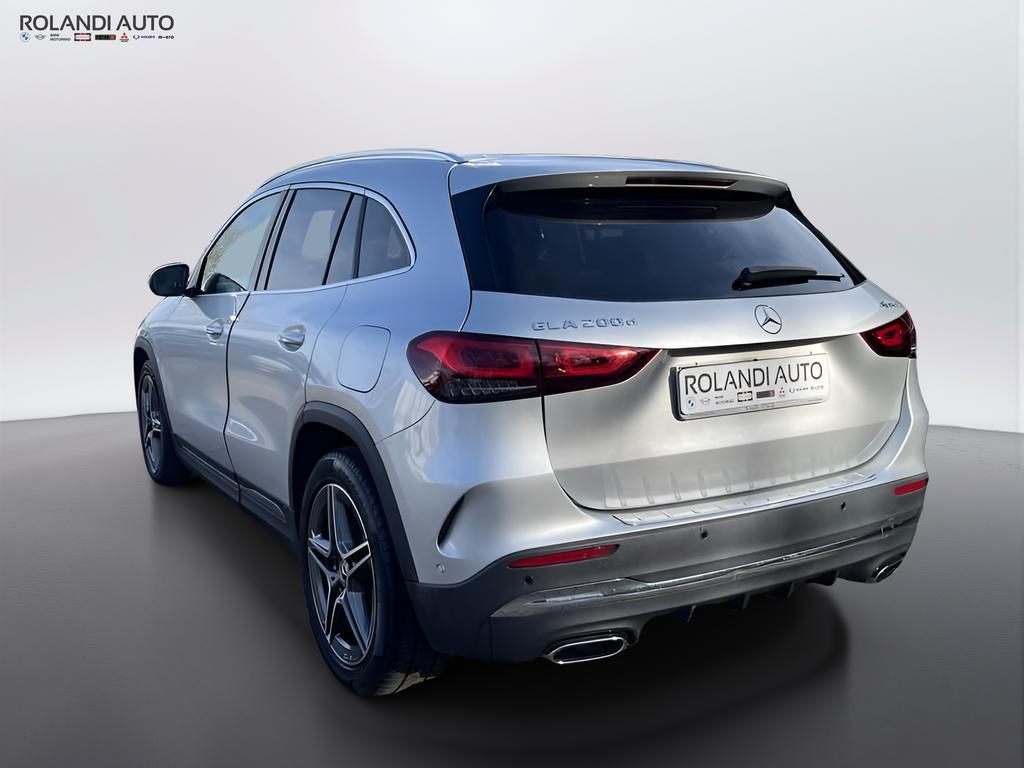 Mercedes GLA 200 200 D Premium 4Matic 8G-DCT