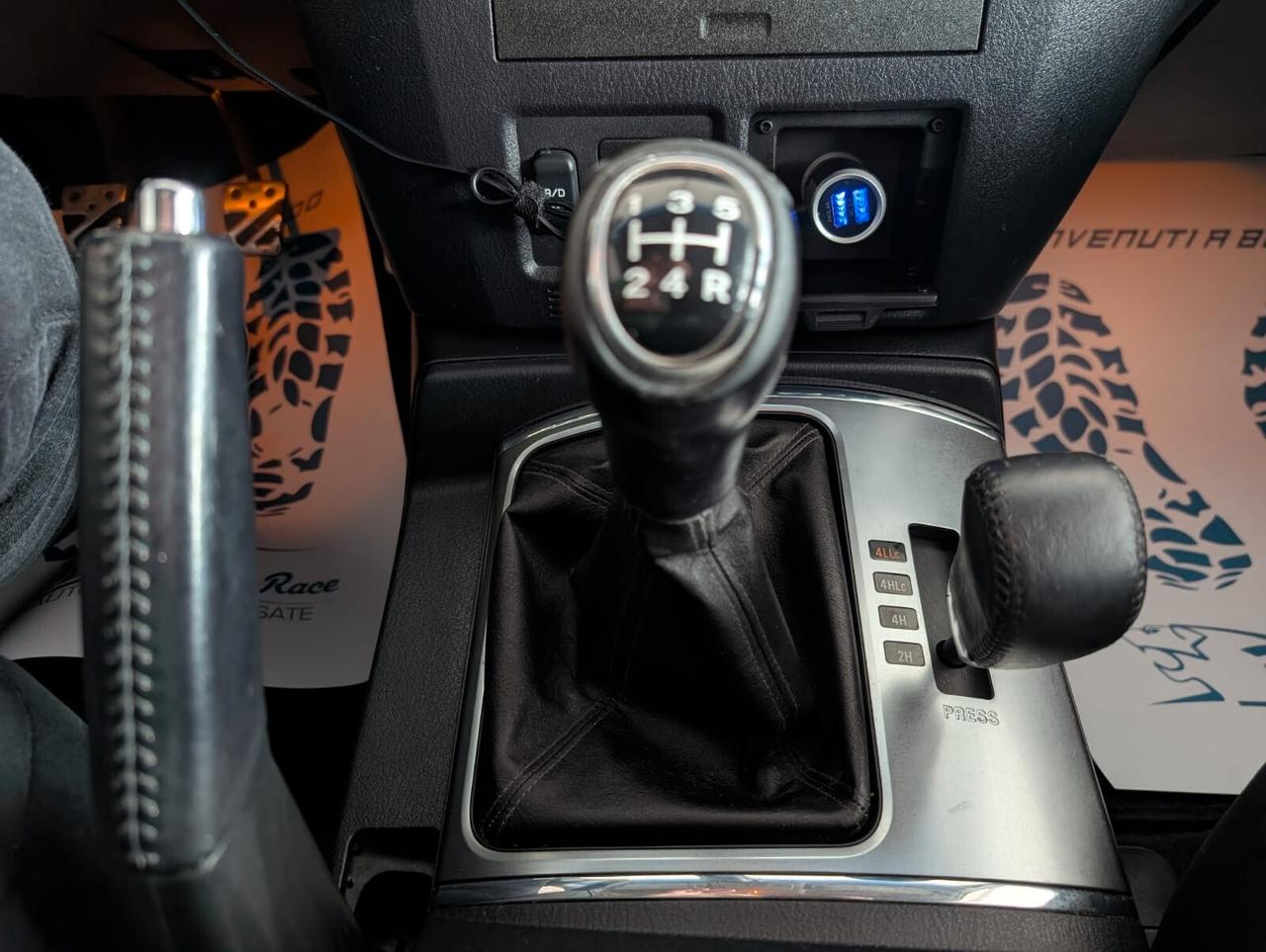 Mitsubishi Pajero 3.2 7 POSTI VERRICELLO