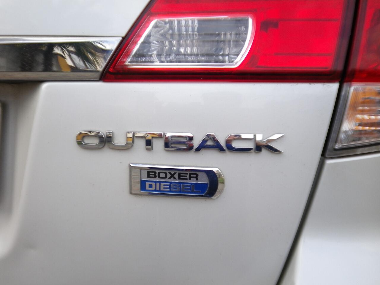 Subaru OUTBACK 2.0D Trend- 4 AWD SYMMETRICAL