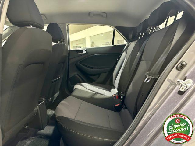 HYUNDAI i20 1.2 84 CV Comfort *NEOPATENTATI*UNIPROPRIETARIO*