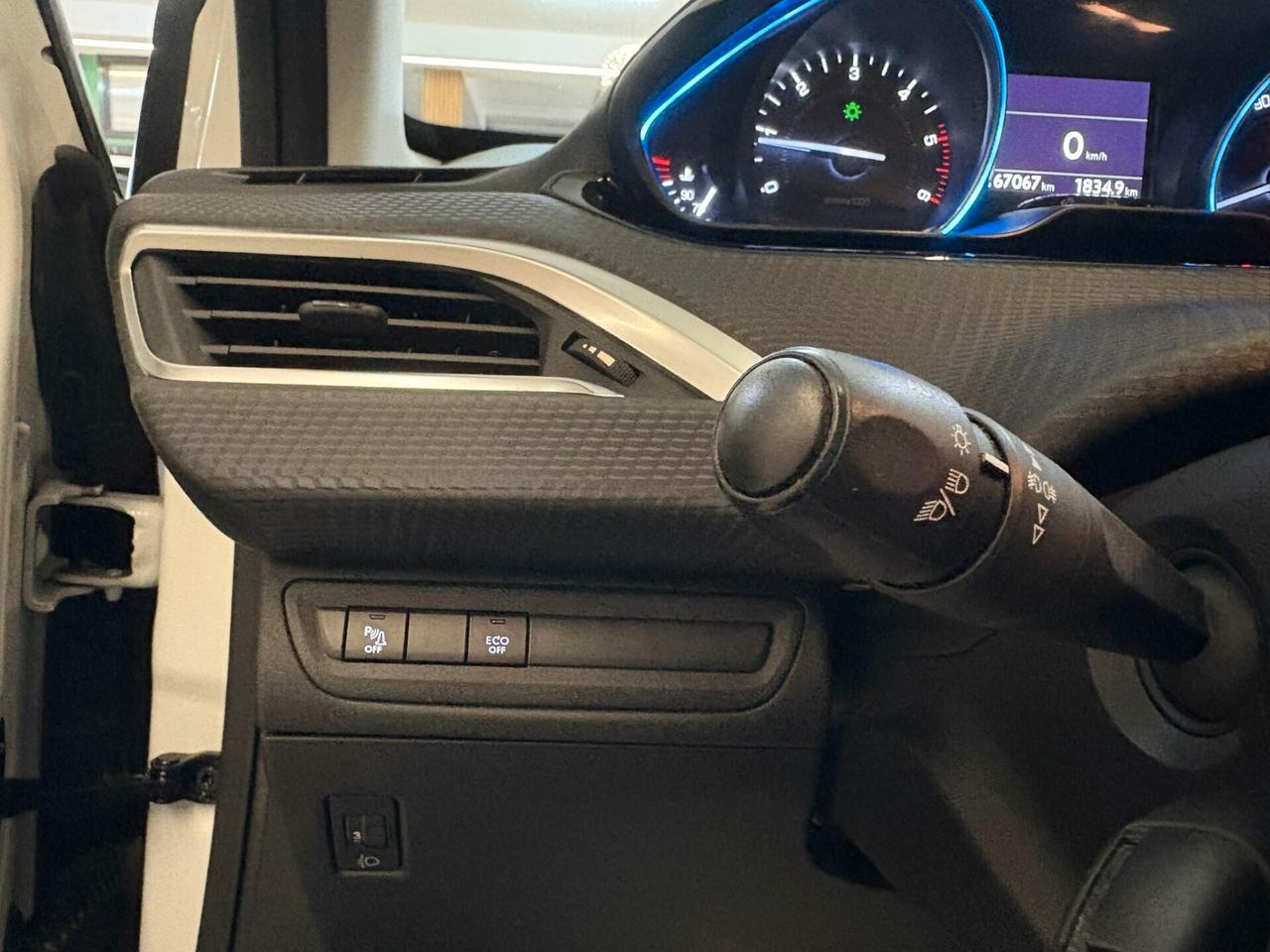 Peugeot 2008 1600cc BlueHDi 120 S&S Black Matt