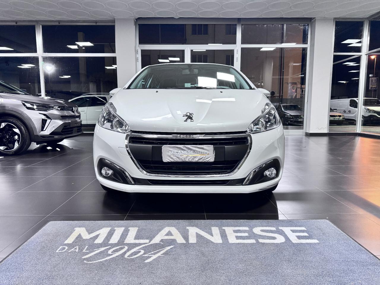 Peugeot 208 PureTech 82 3 porte Allure