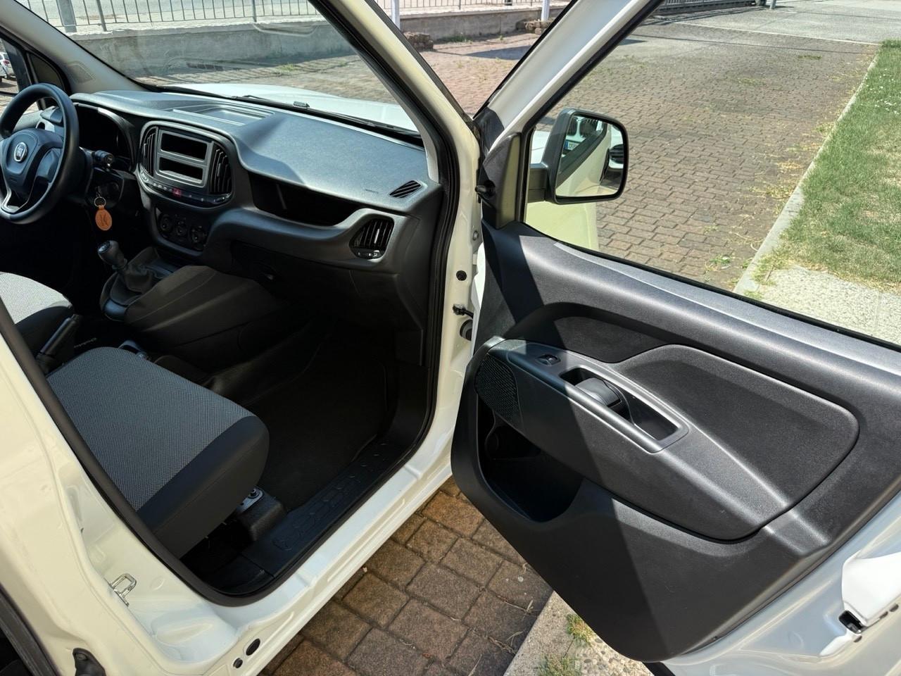 Fiat Doblo 1.6D 106CV 6M 3POSTI 2022/PREZZO REALE