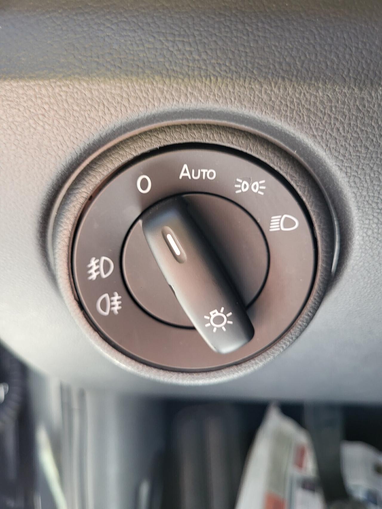 VOLKSWAGEN UP! ECO-FRENATA CITY-BOLLO 35 EURO-2 REVISIONI