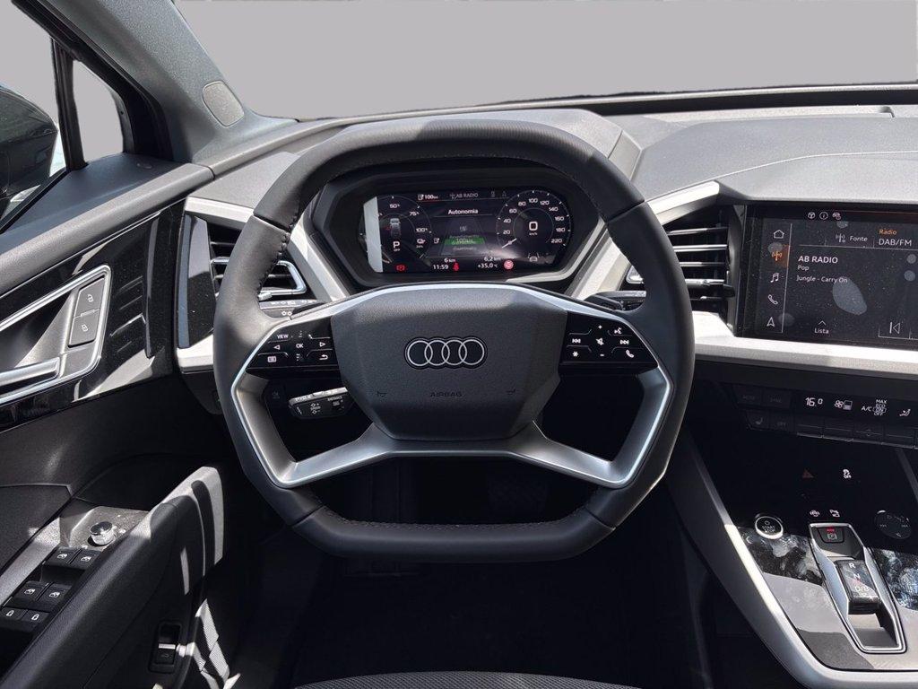 AUDI Q4 e-tron 45 business advanced del 2026