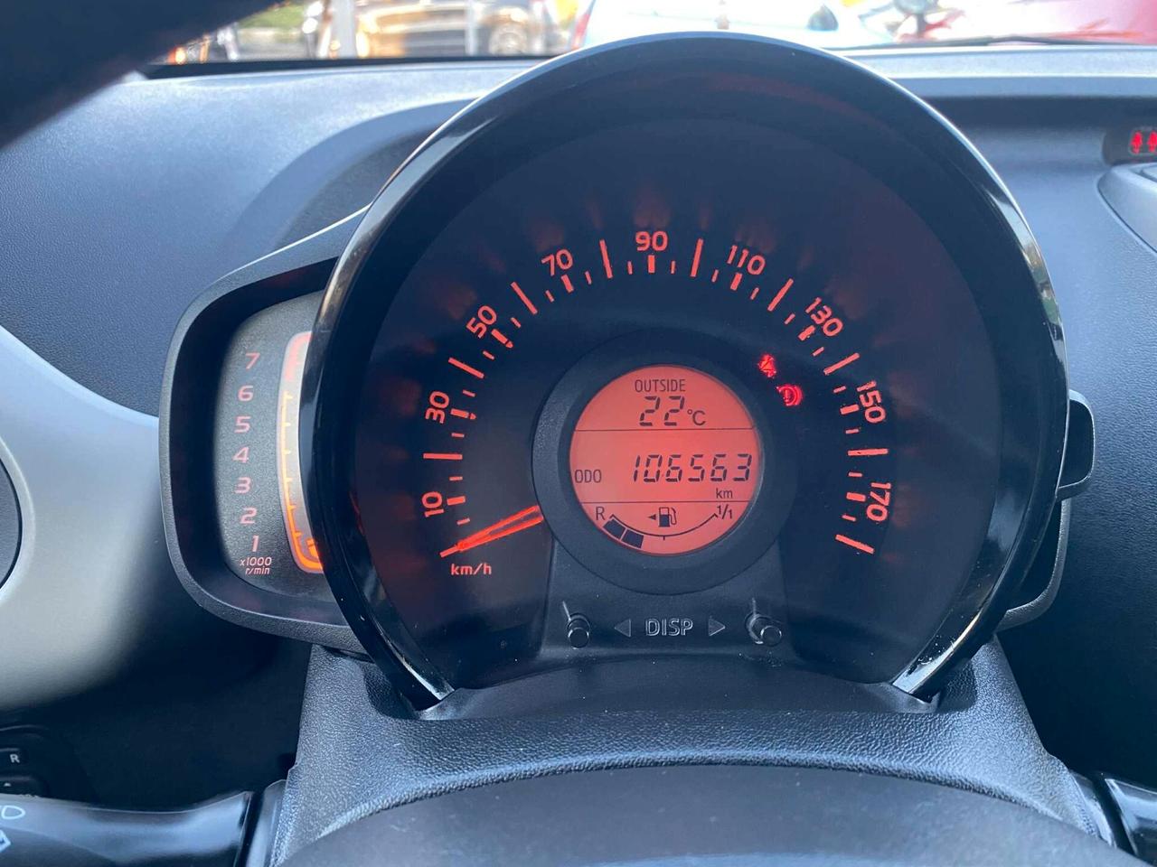Toyota Aygo 1.0 VVT-i 69 CV 5 p. x-wave Come Nuova
