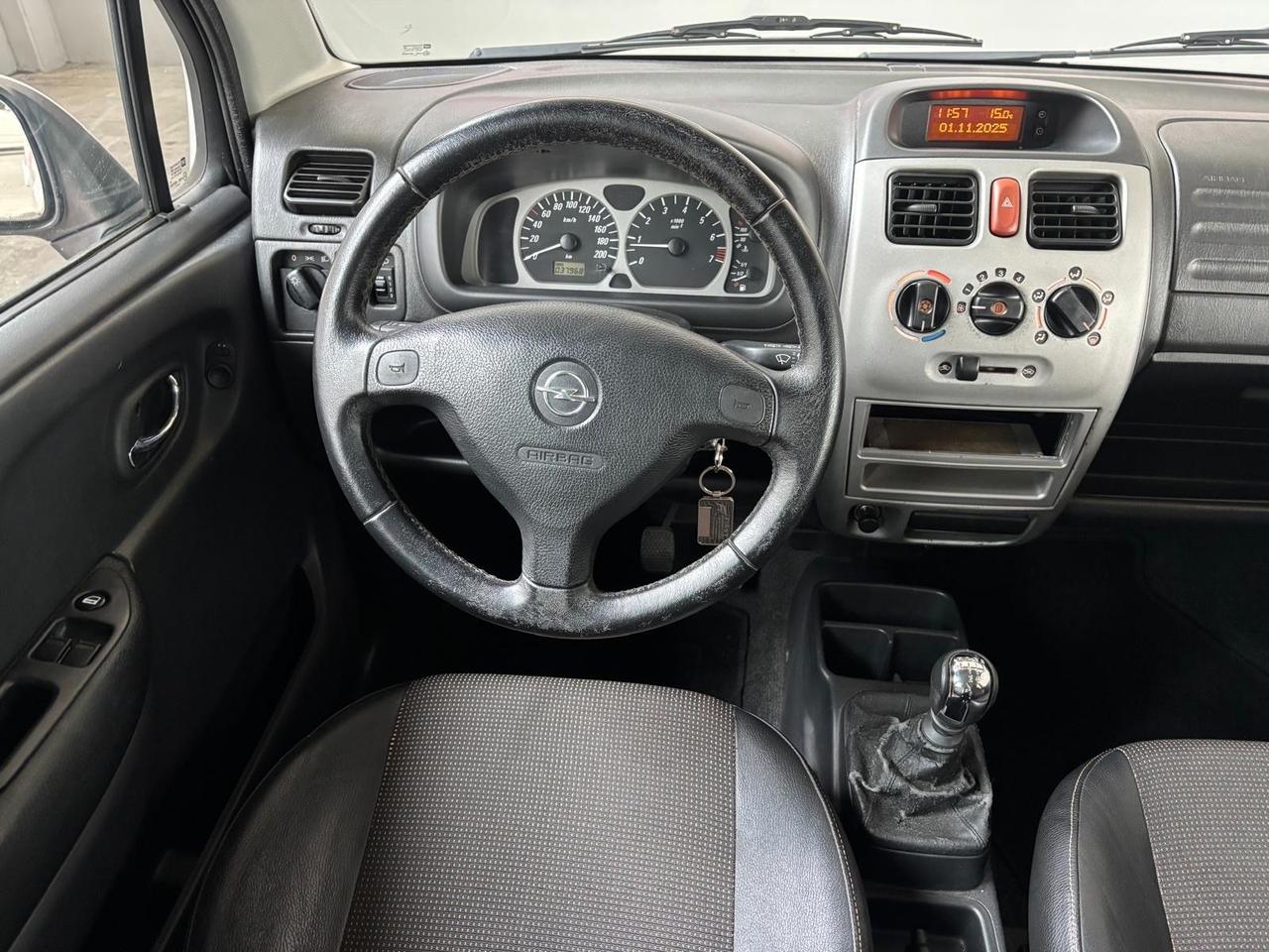Con soli 37.000 KM Opel Agila 1.0 12V Fashion Line