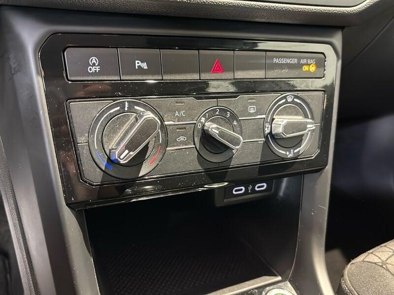 Volkswagen T-Cross T-Cross 1.0 tsi Style 110cv