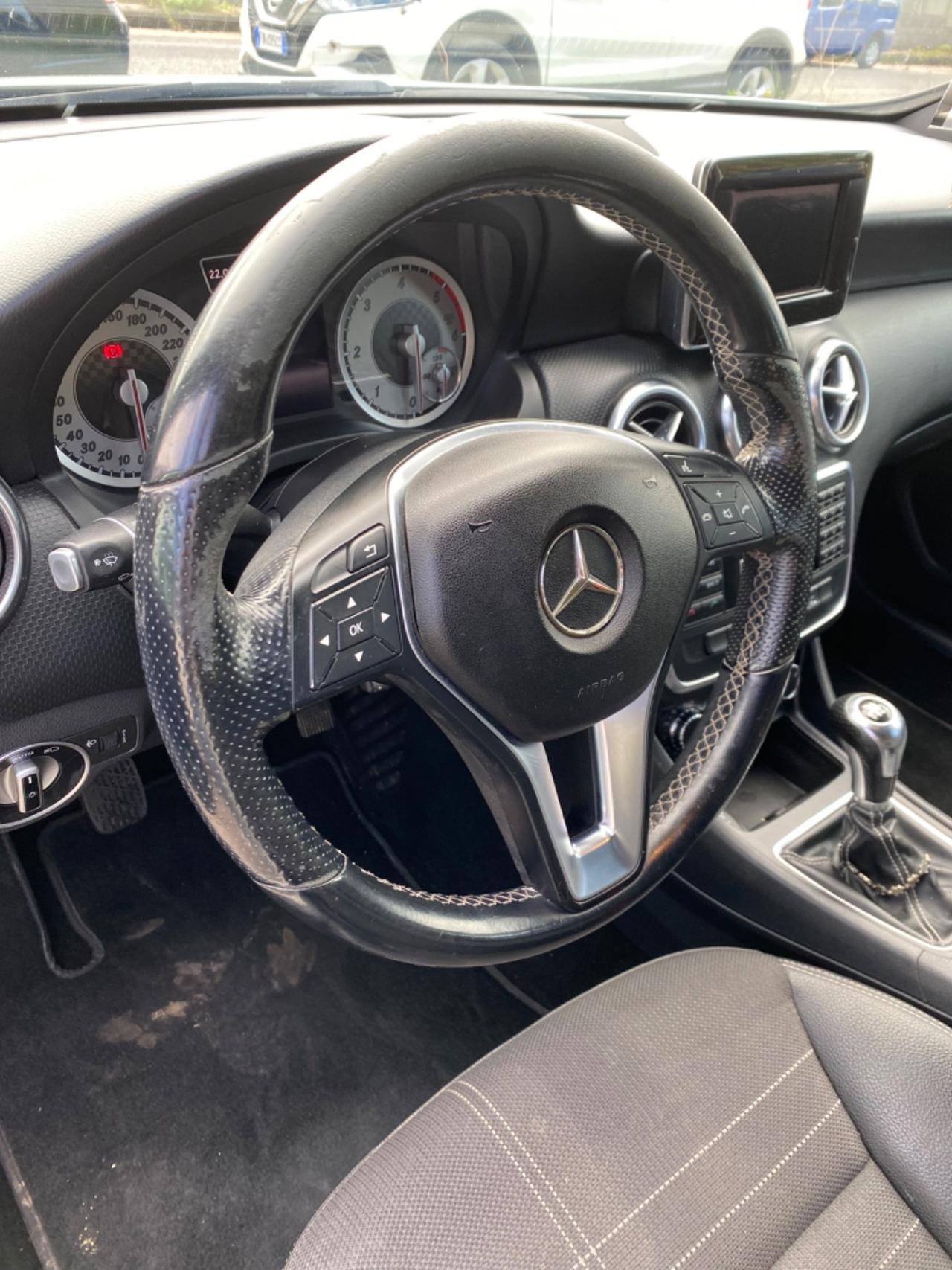 Mercedes-benz A 200 CDI Premium