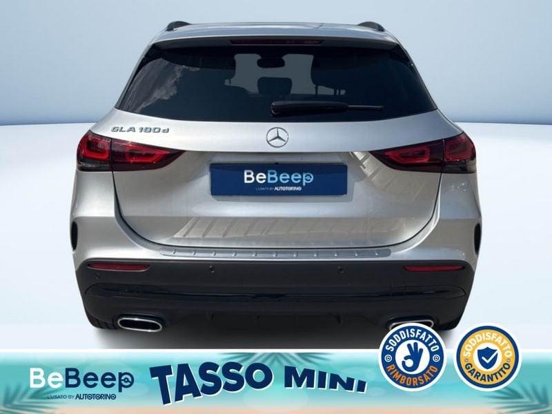Mercedes-Benz GLA 180 D PREMIUM AUTO