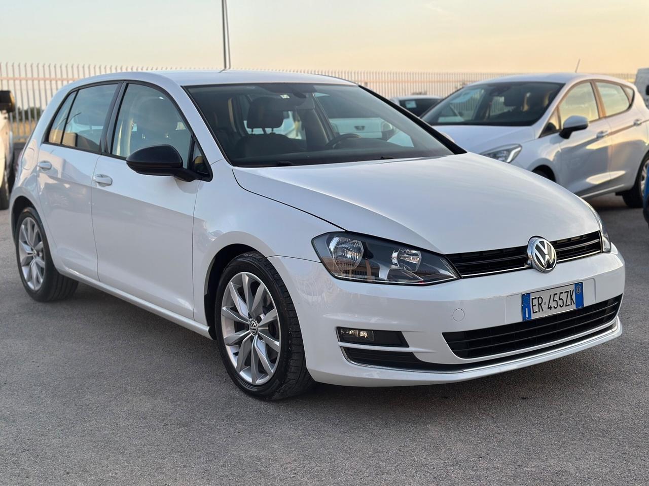 Volkswagen Golf 2013 1.6 TDI 105CV Highline XFETTA
